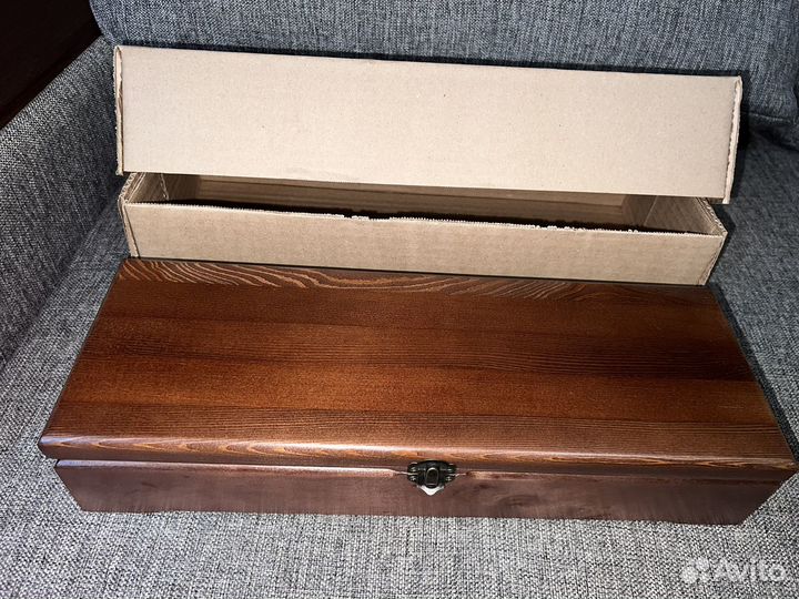 Нож охотничий в подарочной коробке