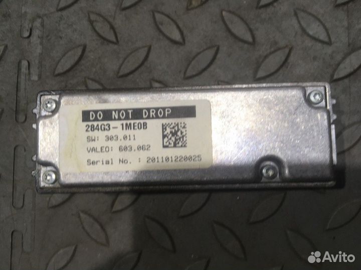 Камера на лобовое стекло (Infiniti QX56)