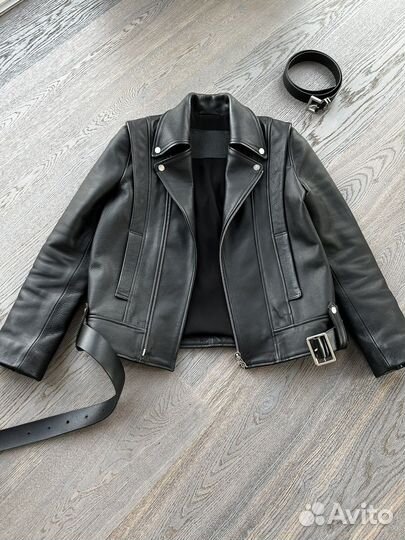 Пошив одежды оптом