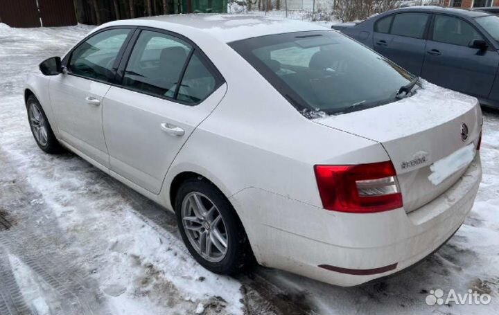 Skoda Octavia A7 2017 г по запчастям