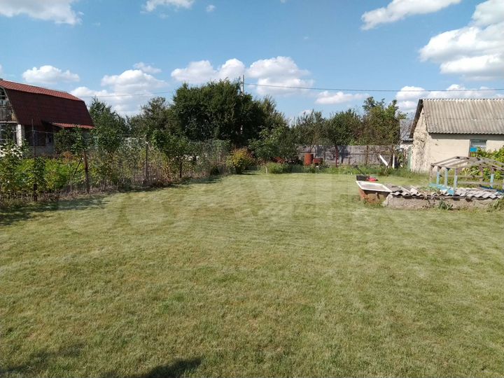 Дача 20 м² на участке 65 сот.