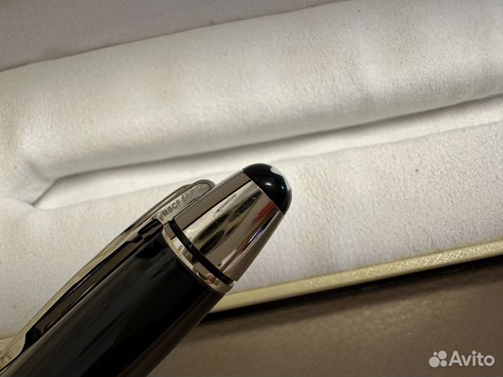 Montblanc ручка новая без коробки