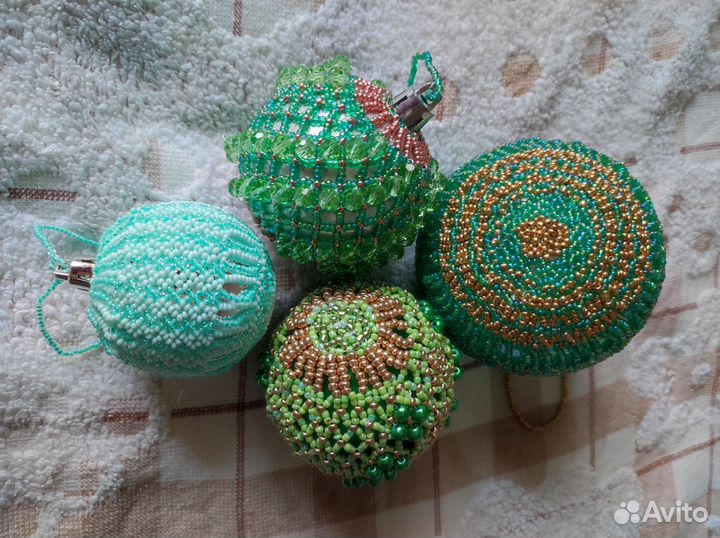 Новогодние елочные украшения