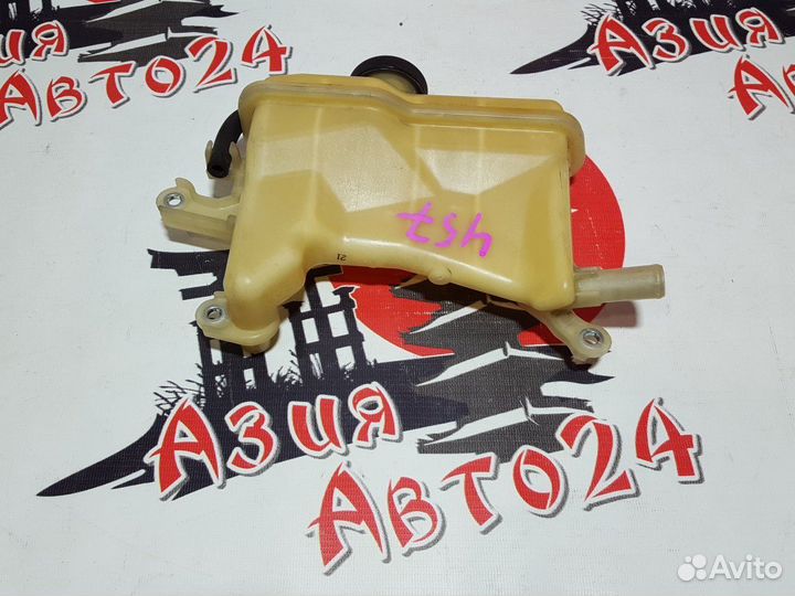 Бачок инвертора Toyota Prius NHW20 1NZ-FXE 2007