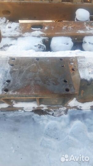 Боковая рама side frame Hyundai R520-9S