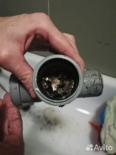 Устранение засора Прочистка труб