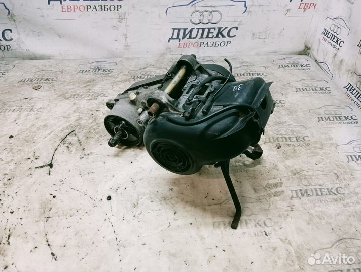 Двигатель на мопед Yamaha Jog лот (39)