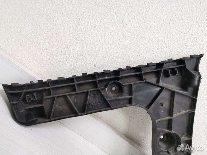 Кронштейн бампера задний Audi A6 C7 2011-2020