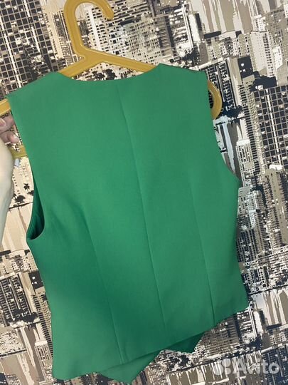 Жилет женский новый