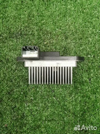Реостат печки Mazda 3 хетчбек BK 2.0 LF 2005