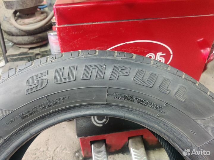 Sunfull SF-688 175/65 R14 82T