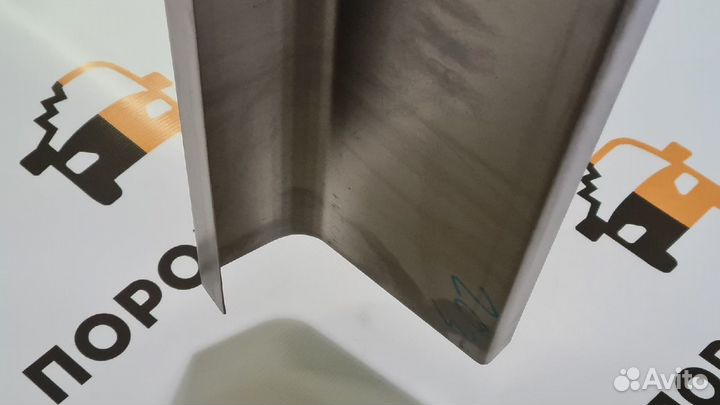 Ремонтный порог правый Ford Tourneo Connect