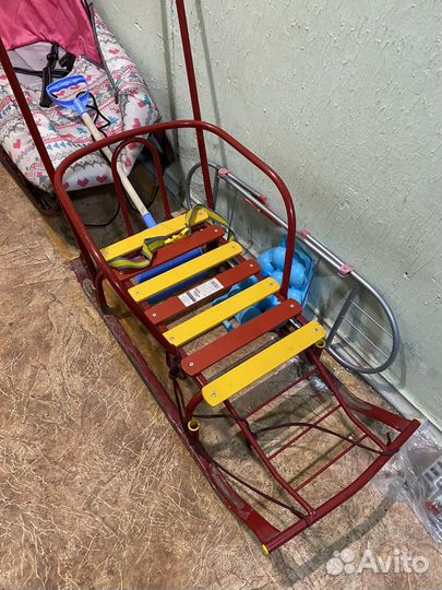 Санки на колесиках