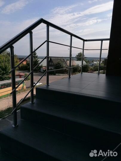 Перила для лестниц