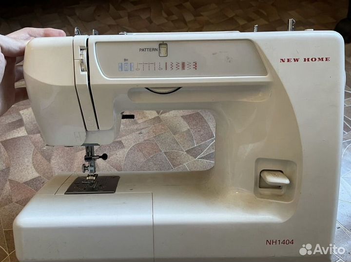 Швейная машина New Home NH1404