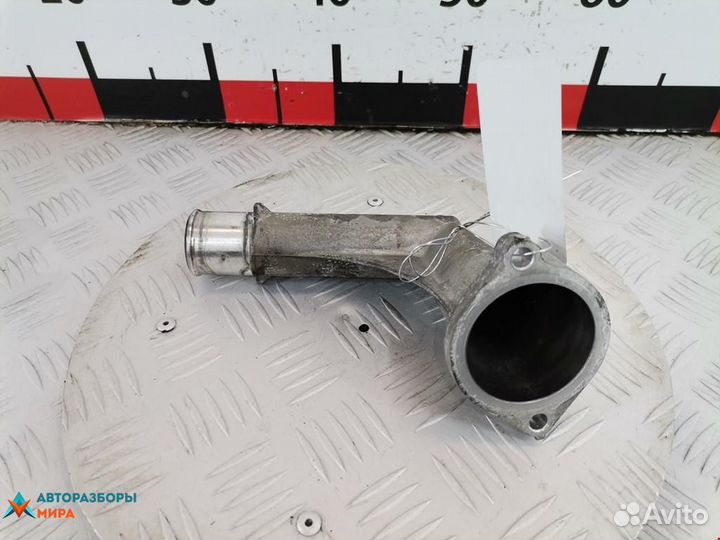 Корпус термостата Toyota RAV4 2 (XA20) 2002