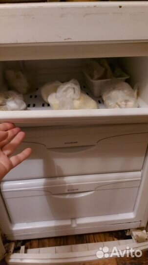 Холодильник двухкамерный Атлант мхм1704