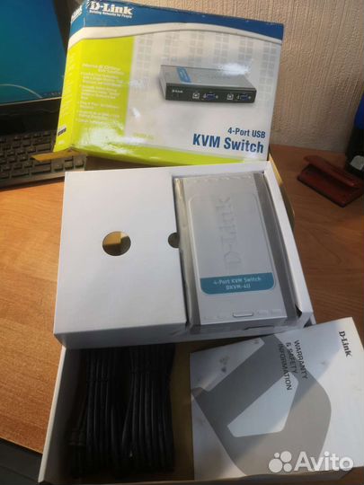 Kvm switch dkvm-4U