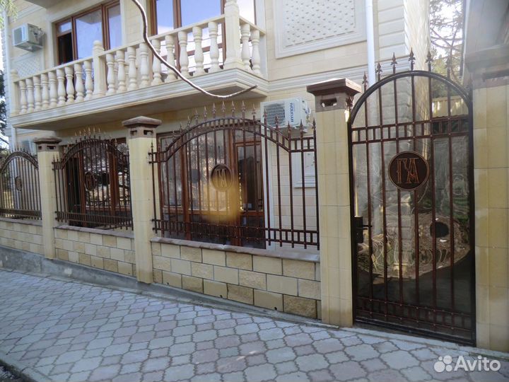 Металлоконструкции и ковка