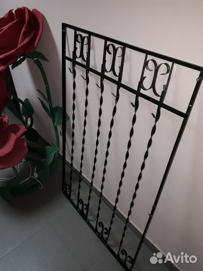 Стальная кованная вешалка с крючками (Доставка)