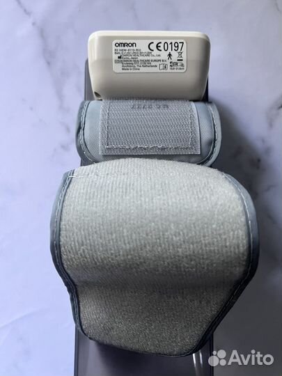 Тонометр автоматический на запястье omron