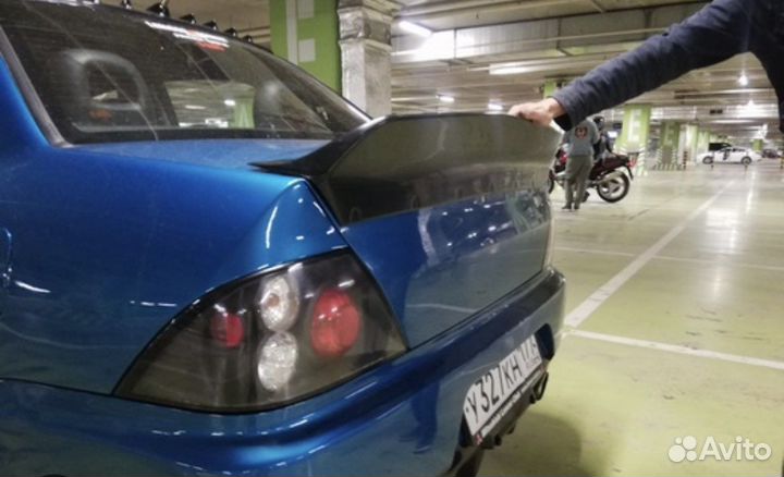 Спойлер lancer 9