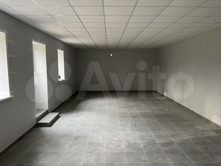 Торговая площадь, 70 м²