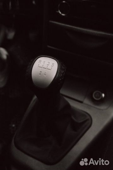 Ручка кпп с чехлом в стиле 