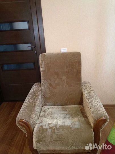 Диван с креслами