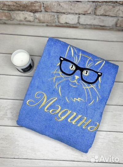 Халат с вышивкой