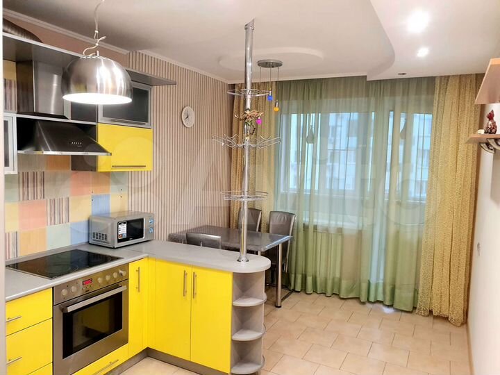 2-к. квартира, 56 м², 6/10 эт.