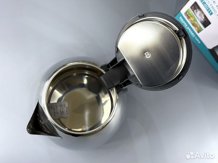 Чайник электрический новый 1,8л