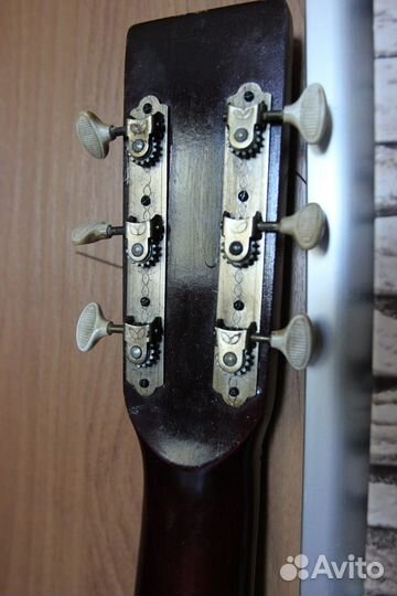 Гитара, аккустика, самарская, 1997 года. Звучит