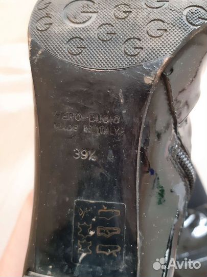 Сапоги на 39. Зима. Лак