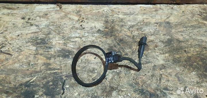 Датчик коленвала Opel Astra H 2004-2014