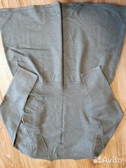 Платье Zara 140