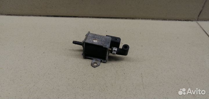 Клапан электромагнитный A4 B6 2000-2004