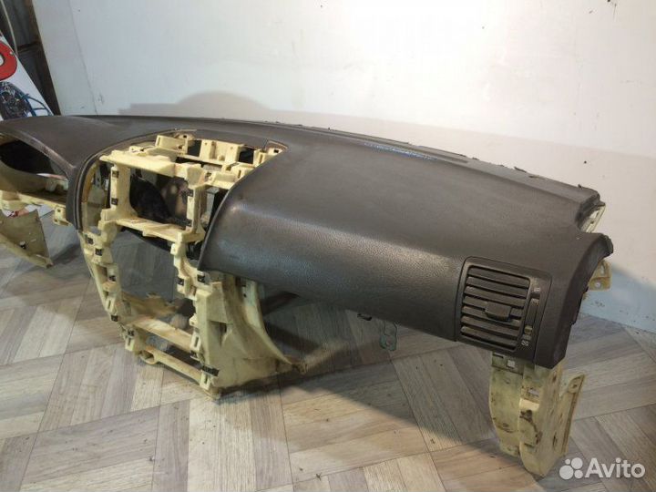 Торпедо Kia Sorento 1