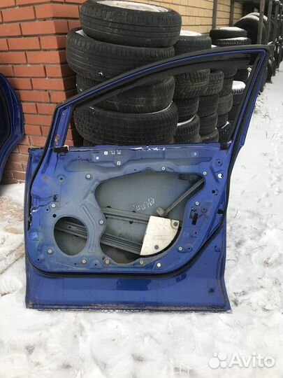 Дверь передняя правая Mazda CX-7