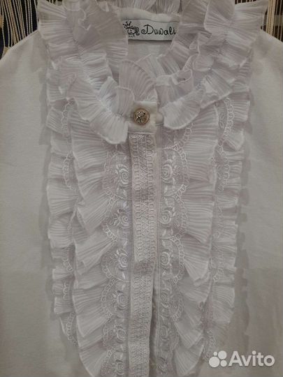 Блузка для девочки в школу