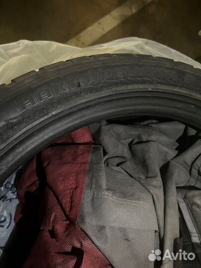 Nokian Tyres Hakkapeliitta 7 235/40 R18