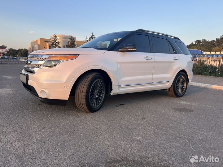 Ford Explorer 3.5 AT, 2012, 196 800 км