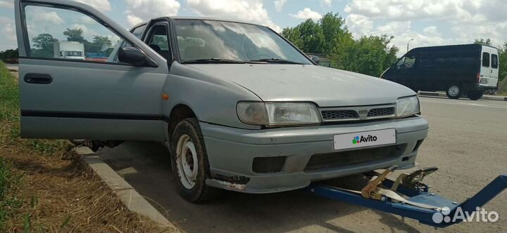 Nissan Sunny, 1994
