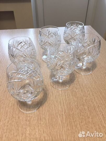 Хрусталь-фужеры на ножках,стопки,рюмки,вазы