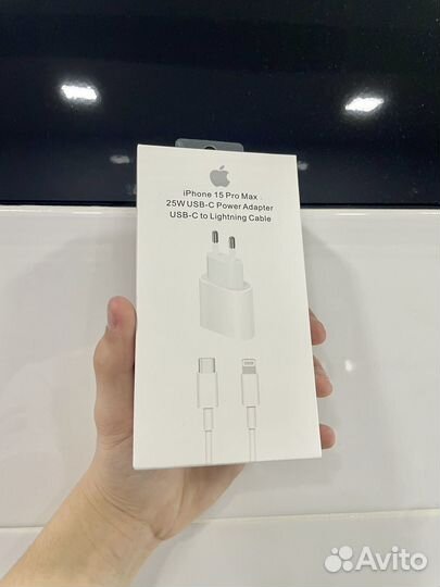 Зарядка на iPhone