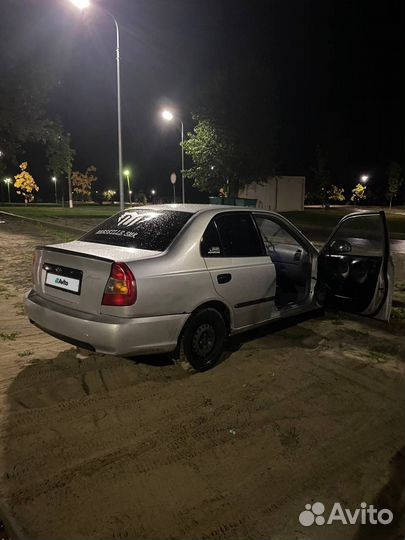 Hyundai Accent, 2005
