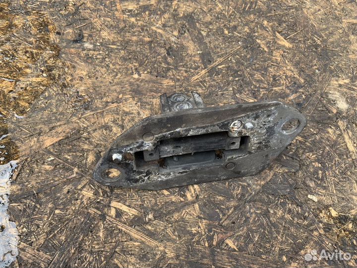 Volvo xc90 подушка двигателя опора