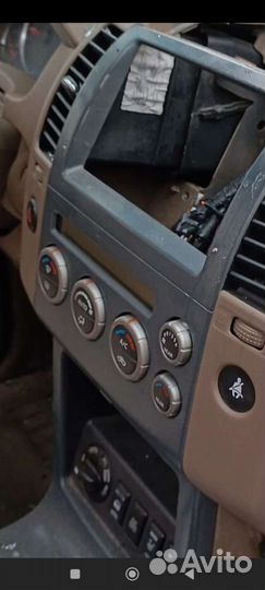 Nissan Pathfinder R 51 4L 270л.с.На Разбор