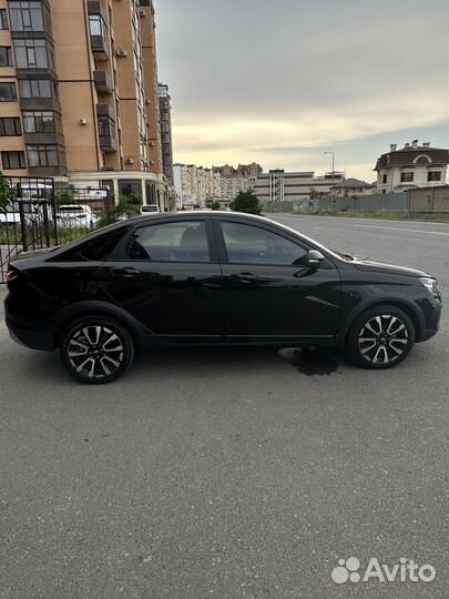 LADA Vesta Cross 1.8 CVT, 2024, 1 000 км