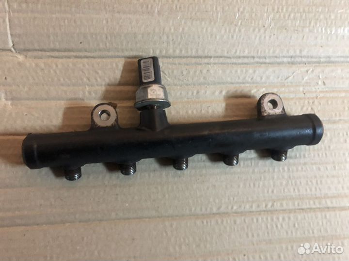 Топливная рампа Citroen Jumpy 2.0HDI